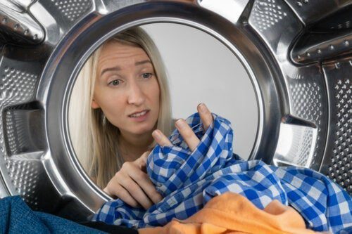 세탁기가 돌지 않을 때 어떻게 해야 합니까?